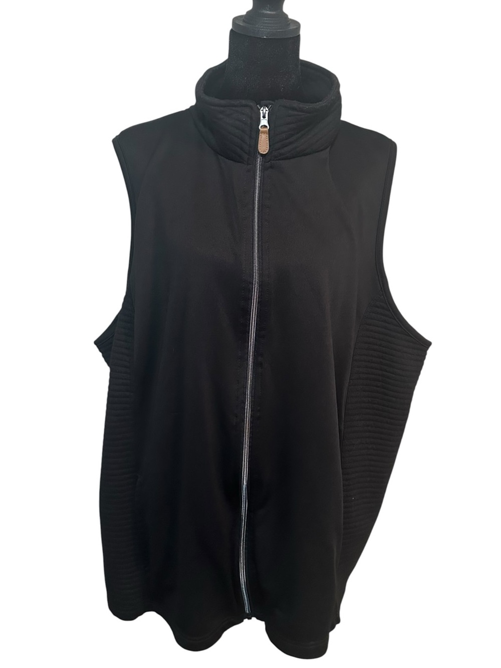 Women's Black Sleeveless Zip-Front Vest with Quilted Side Panels